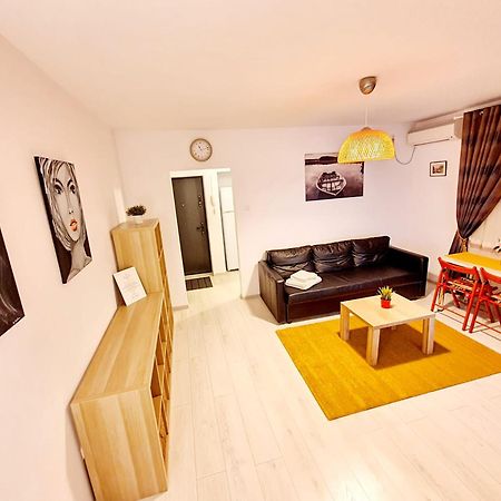Downtown, Ideal For Longer Stays, Family Friendly Apartment - Nb73A Bucureşti Eksteriør bilde