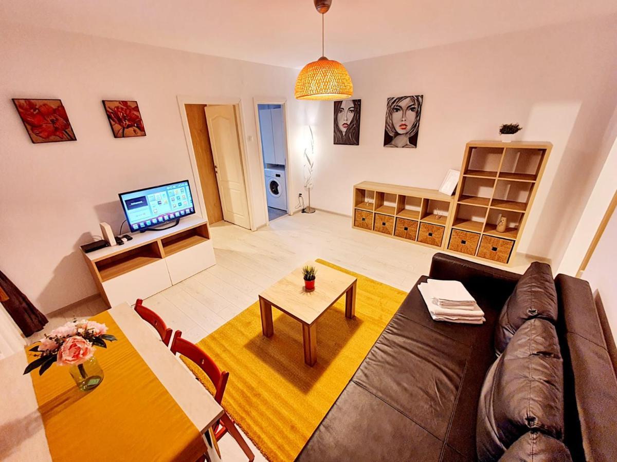 Downtown, Ideal For Longer Stays, Family Friendly Apartment - Nb73A Bucureşti Eksteriør bilde
